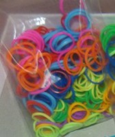 Elastiques "loom bands"